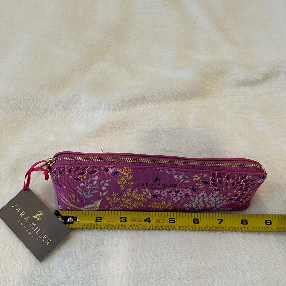 Sara Miller Makeup Floral Makeup Bag - Picture 2 of 6
